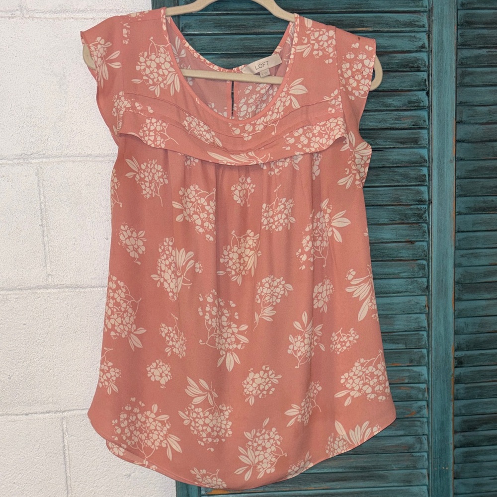 LOFT Coral Pink Floral Cap-Sleeve Blouse